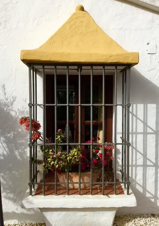 Barros De Luna Guest House Coin
