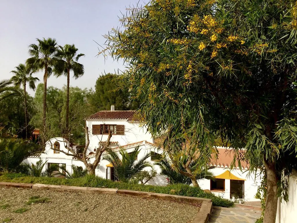 Barros De Luna Guest House Coin Spain