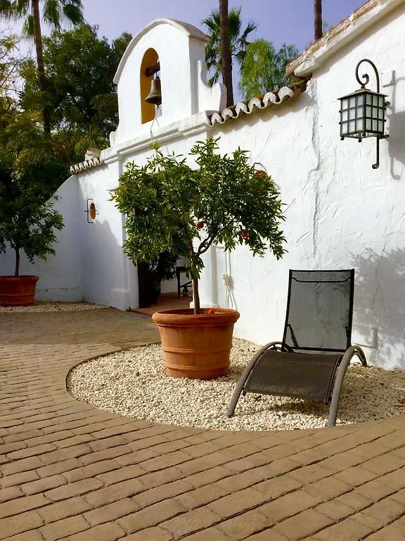 Barros De Luna Guest House Coin Spain