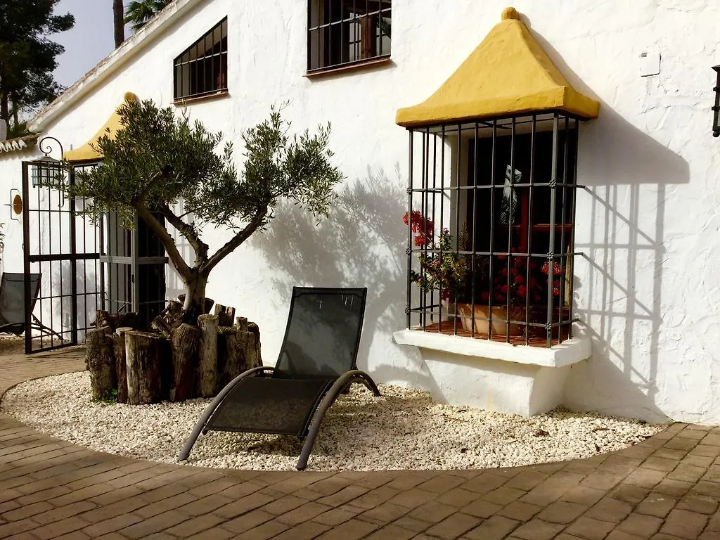 Barros De Luna Guest House Coin