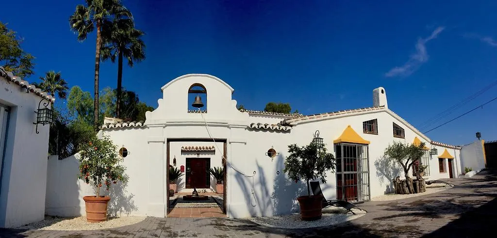 Barros De Luna Guest House Coin Spain