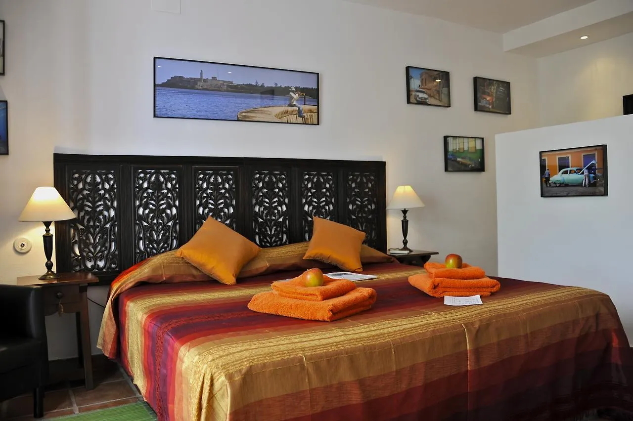 Barros De Luna Guest House Coin 0*,  Spain