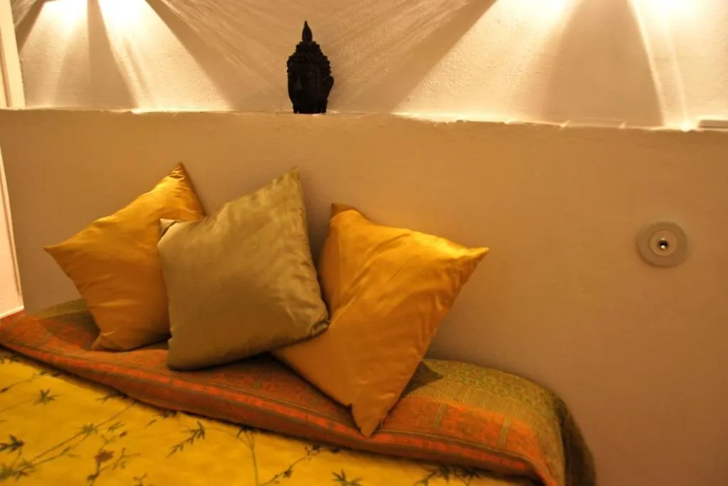 Barros De Luna Guest House Coin